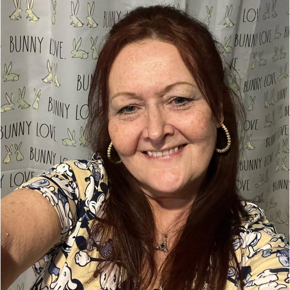 Meet your Posher, Diana